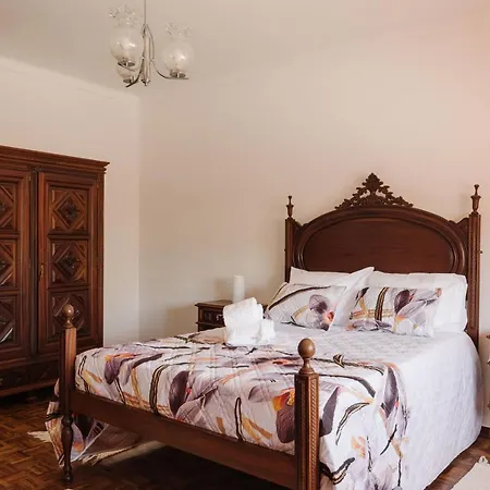 Casa Ti Carolina Nazaré